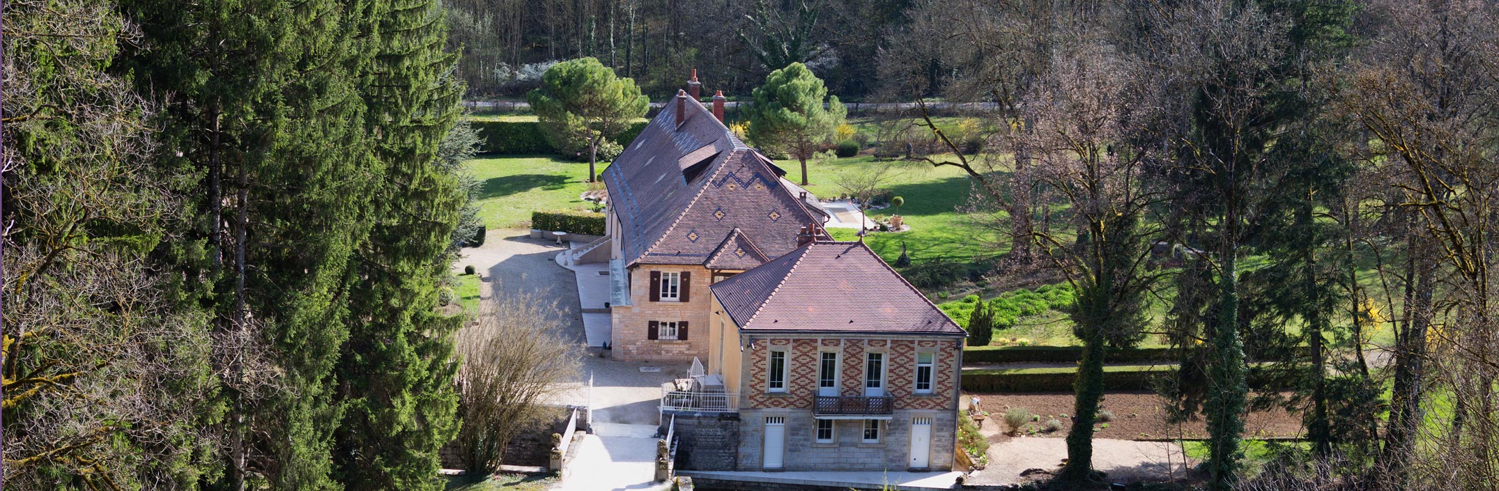 Moulin de la Serrée - Gîte de charme à Nuits-Saint-Georges